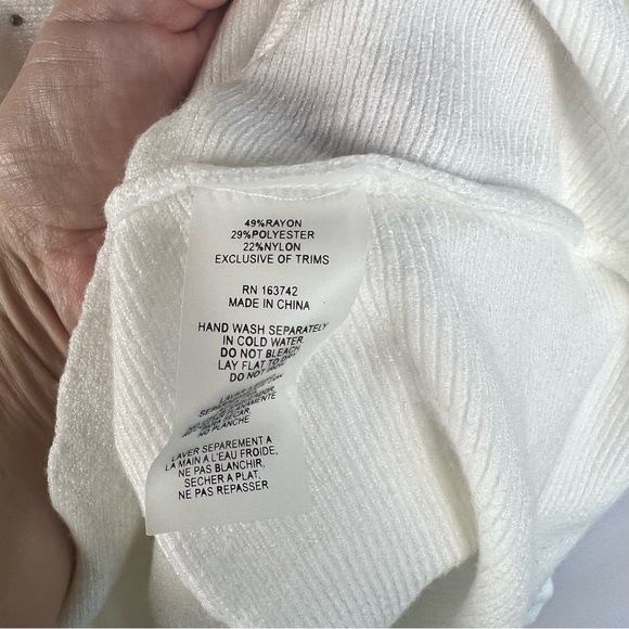 Max Studio NWT Ivory knit bat sleeve studded bust sweater SZ 1X - Picture 7 of 10